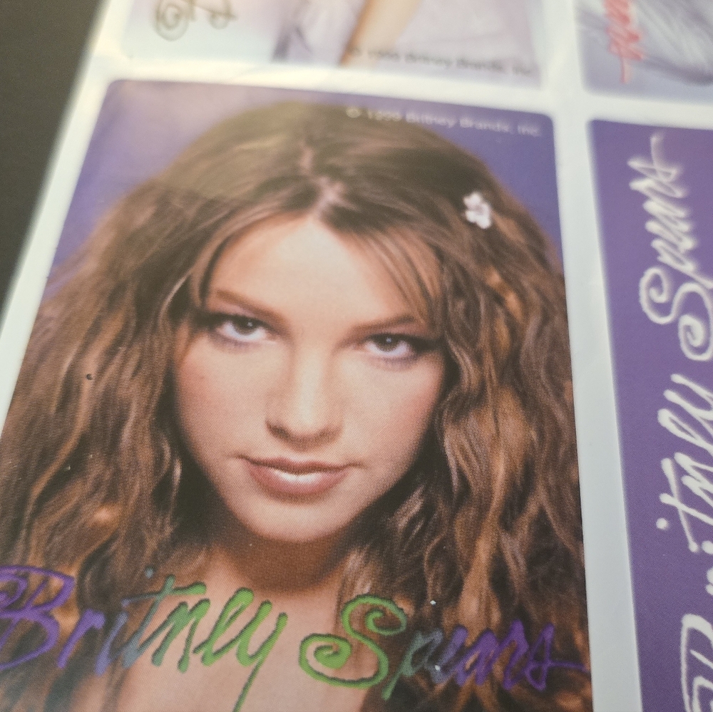 Britney Spears Rare Stickers from 1999 - Collectible - Picture 3 of 8